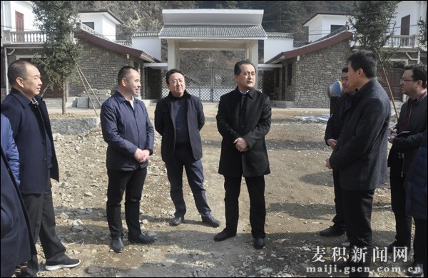 督查天盼利桥山庄项目建设情况 督查天盼利桥山庄项目建设情况